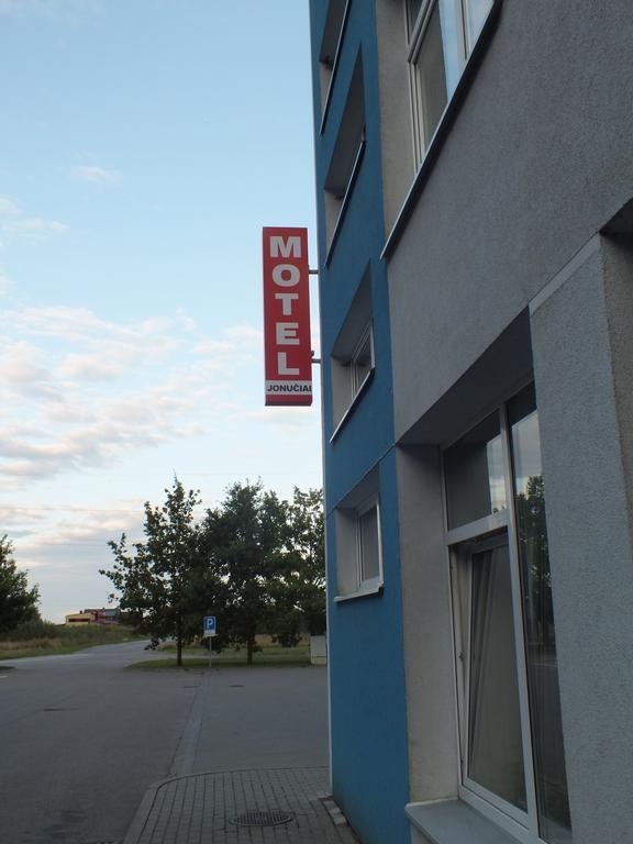 Motelis Jonuciai Garliava Exterior photo